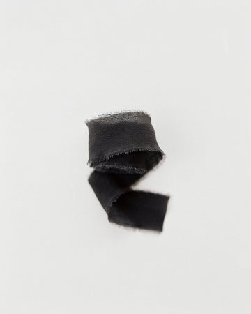 Silk Classic Ribbon in Charcoal